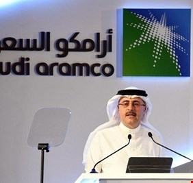 الى  رئيس الوزراء : انتم تواصلون خفض إنتاج نفطكم، والسعوديون يعلنون أنهم سيرفعون حصتهم الى 13 مليون برميل يومياً !