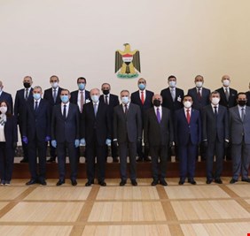 ماذا بعد 100 يوم من الأداء المتناقض لحكومة الكاظمي .. ؟