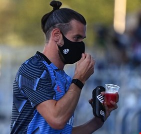 غاريث بيل يثير استفزاز مسؤولي ريال مدريد حول قراره النهائي بشأن مستقبله