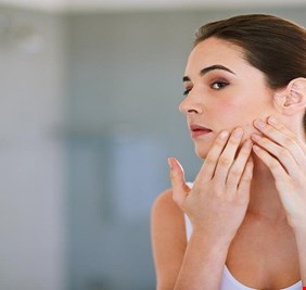 احذر .. 5 أطعمة تزيد من ظهور 