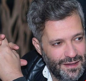 الفنان زين العمر ينسحب من حزب عون
