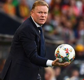 تشكيلة برشلونة المتوقعة تحت قيادة كومان.. خمسة أسماء جديدة