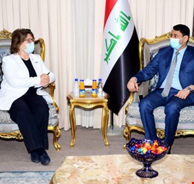 الأمين العام لمجلس الوزراء يؤكد أهمية التنسيق بين العراق والامم المتحدة لاعادة اعمار المناطق المحررة