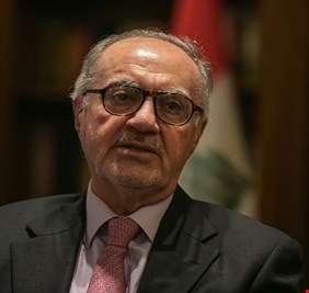 مصدر في رئاسة الوزراء ل( لعراق اليوم ) : لا صحة لإستقالة علاوي، وهذه الإشاعة لن تكون الأخيرة