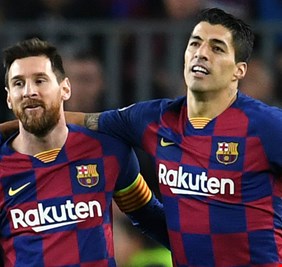 وأخيراً ميسي ينتقل مع صديقه سواريز الى مانجستر سيتي، بنفس الرواتب والإمتيازات التي يتقاضاها في البرشا