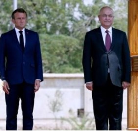 هذا ما قاله ماكرون فور وصوله بغداد