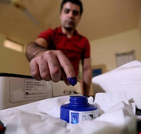 أنباء عن مجموعات شبابية عراقية تستعد لخوض الانتخابات المقبلة عبر 15 كياناً سياسياً جديداً