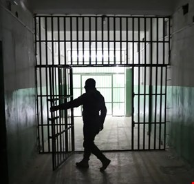 سجون سرية للعرب في إقليم كردستان .. تعليق كردي شديد اللهجة يتهم منظمة دولية بالكذب