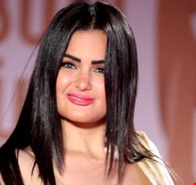 سما المصري تنهار بعد تعديل حكم حبسها: 