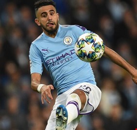 مانشستر سيتي يعلن إصابة رياض محرز بالفيروس