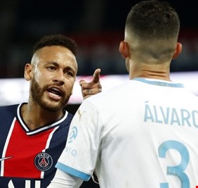 كلاسيكو البطاقات الحمراء.. باريس سان جيرمان يتعرض للخسارة الثانية خلال أربعة أيام