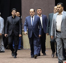 المالكي في زيارة خاصة الى إيران .. ظاهرها (إجراء فحوصات طبية) ، وباطنها (غير معروف) !