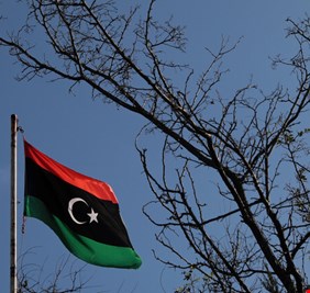 موقع استخباراتي: قمة ليبية مرتقبة في فرنسا الخميس
