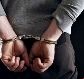 الساعدي ليس الوحيد.. حملة اعتقالات ومعلومات عن قائمة من 27 اسماً تبدأ ’’حرب الفساد’’