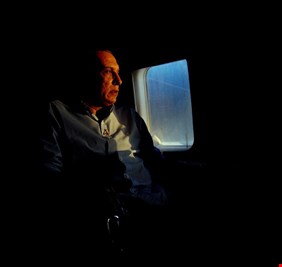 الكاظمي بعد التغييرات الكبيرة التي أجراها في الجيش والأمن، يستطيع اليوم أن يغمض عينيه مطمئناً على حياته وأمنه، وأمن البلاد !