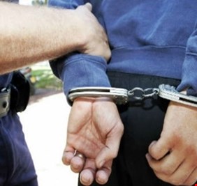 أوامر قبض ومنع سفر بحق ثلاثة مسؤولين رفيعين .. والبقية قادمة !