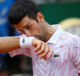 دجوكوفيتش بعد نوبة غضب جديدة: كلنا بشر نرتكب أخطاء