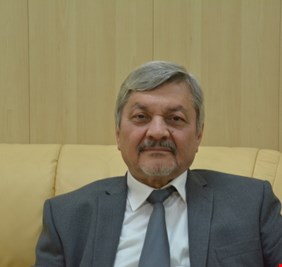 وزير النفط السابق ابراهيم بحر العلوم يضع حلاً جريئاً ونافعاً لتجاوز أزمة رواتب الموظفين والمتقاعدين