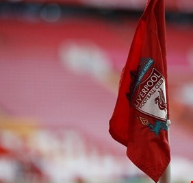 ليفربول يعلن إصابة أحد نجومه بفيروس كورونا