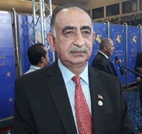 تعليقاً على تأخر صرف رواتب الموظفين.. النائب وجيه عباس: الحكومة اصبحت الجوكر الاكبر