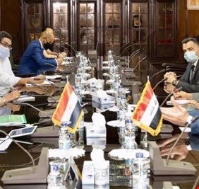 برئاسة الكاظمي.. العراق يبحث مع مصر استعدادات عقد قمة مشتركة في بغداد