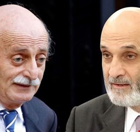سمير جعجع يهدد حزب الله ب 15 ألف مقاتل قواتي، وجنبلاط يعلق: جعجع مجنون !