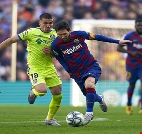 رسالة خاصة للعالم.. خيتافي يغير اسمه في مواجهة برشلونة