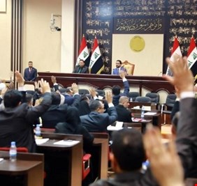 ازمة الرواتب في طريقها للحل .. المالية النيابية تكشف عن توافقات بشأن تمرير قانون الاقتراض