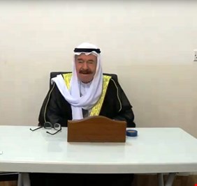 أين توفي الدوري، ومن الشخصية السياسية التي سهلت له دخول المستشفى، ولماذا حدث  إنشقاق في قيادة البعث المحظور بعد رحيله ؟