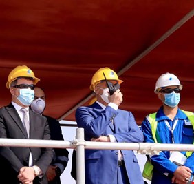 الكاظمي يدشن أضخم ابراج إنتاج الغاز في البصرة..معلنا انتهاء عصر الاحراق والتبذير