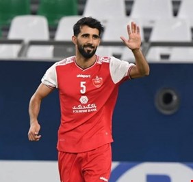 متفوقاً على لاعبين من البرازيل وأسبانيا ونجوم قطر وايران، بشار رسن أول لاعب عراقي يحرز لقب أفضل لاعب وسط في غرب آسيا