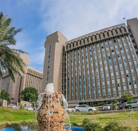 التعليم تعلن إطلاق دليل الطالب للقبول في الجامعات والكليات الأهلية