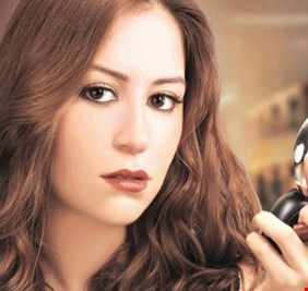 منة شلبي تكشف سبب غضبها من صناع السينما في مصر