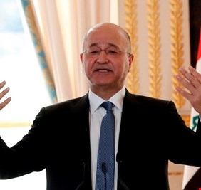 ببن دفاعه عن (رواتب) الإقليم، وموقفه من تمويل رواتب موظفي العراق .. هل لدينا رئيس لكل العراق ام ممثل للكرد في رئاسة الجمهورية