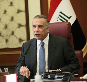 الحلقة الثالثة من قطار الكاظمي الملغوم بالقنابل .. ما علاقة (الشهيد الحي) بالبندقية المنفلتة، وقوى اللادولة ؟