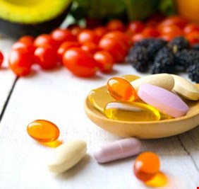 احذر.. تناول الفيتامينات بكثرة خطر على صحتك