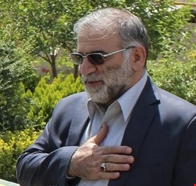 بالفيديو .. وصول جثمان العالم النووي الأيراني محسن فخري زاد الى مطار مشهد، ومرقد الإمام الرضا لتشييعه