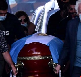 بسبب إلتقاطه 