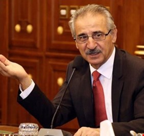 القيادي الكردي (المتمرد) ملا بختيار يدعو لإنتخابات مبكرة بكردستان وتسليم النفط الى بغداد حالاً