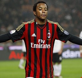 الحكم على البرازيلي روبينيو بالسجن 9 سنوات