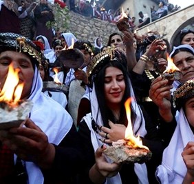 الكاظمي يبارك أهلنا الايزيديين صومهم وعيدهم، ويمنح المنتسبين منهم في القوات الامنية اجازة 