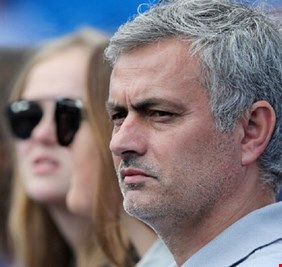 صحيفة: تهريب مورينيو 