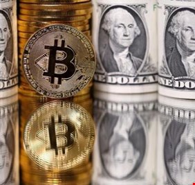 بيتكوين تحلق لمستوى تاريخي جديد والقيمة السوقية 383 مليار دولار