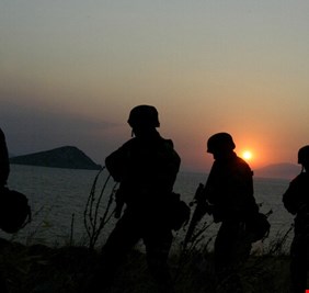 اليونان ترفع إنفاقها العسكري بنسبة 57 بالمائة على خلفية التوتر العسكري مع تركيا