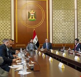 على مبدأ (سلمني .. أسلمك) .. الكاظمي يبرم إتفاقً جديداً مع الوفد الكردي .. وقيادي بالنصر يكشف بنود هذا الإتفاق