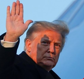 ترامب يعلن أنه سيعود إلى واشنطن يوم تصديق الكونغرس على نتائج الانتخابات
