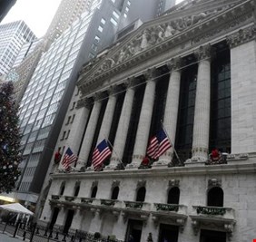 في وداع عام الجائحة.. الأسهم الأمريكية تتجه لاقتناص مكاسب قوية