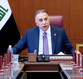 الكاظمي يوقف عقيداً في الجيش وملازم اول وثلاثة جنود على خلفيات تجاوزاتهم أمس في ساحة الحبوبي