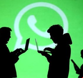 هل تحتاج فيسبوك لإذن للحصول على بياناتك من واتساب؟.. فضيحة جديدة