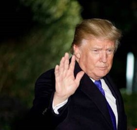 ترامب يستعد لإصدار  100 عفو في آخر يوم بمنصبه